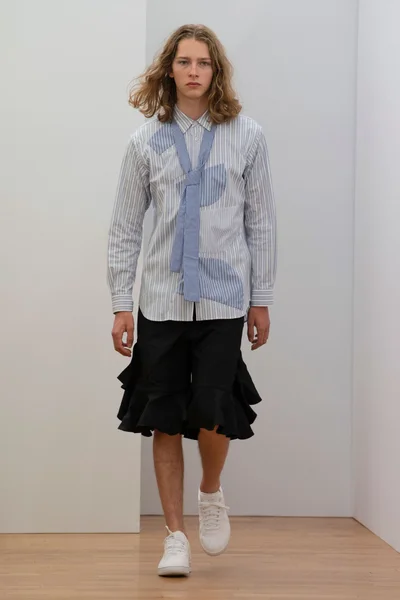 Look 9